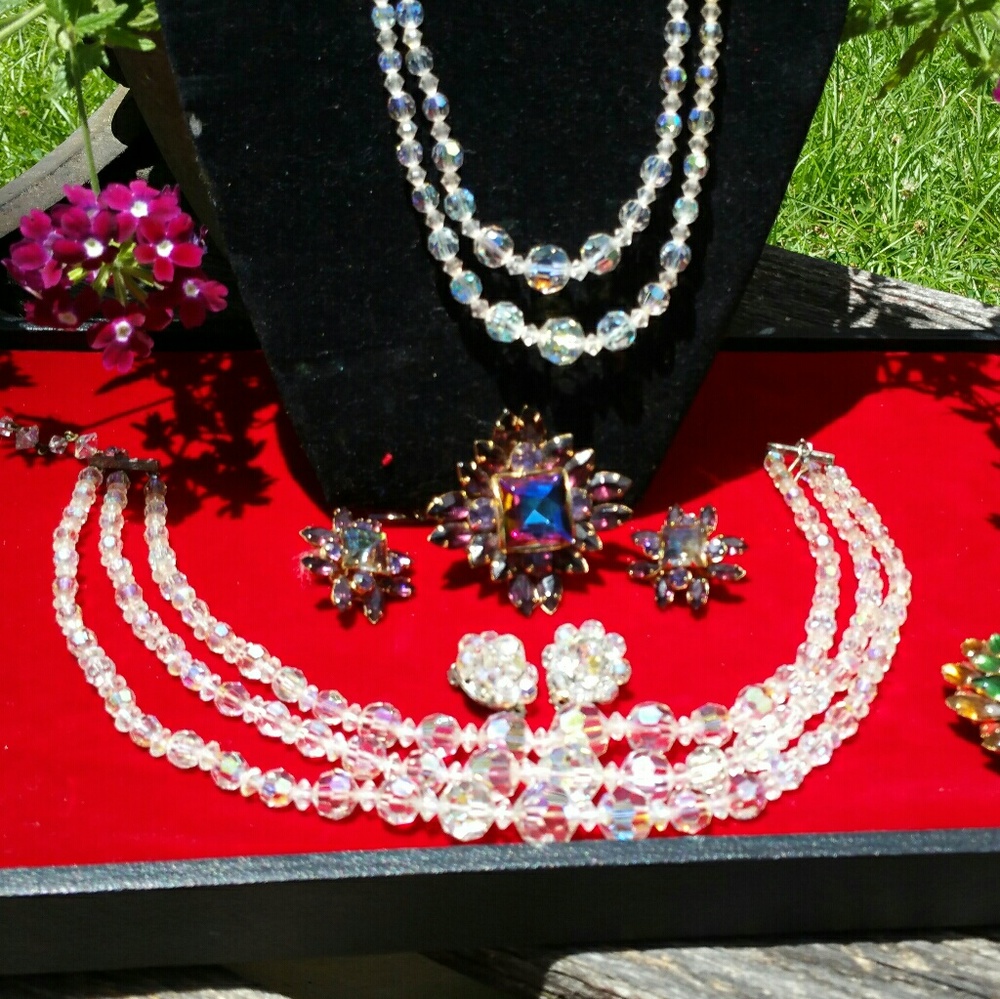 #26 Vintage Aurora Borealis Necklace & Earrings